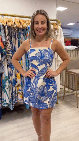 Macaquinho Raquel Flor de Liz